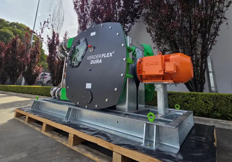 Pumping liquid brine with diesel motor pumps - Australia