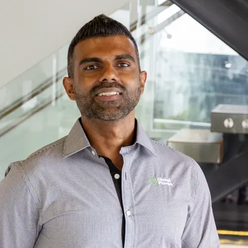 25-211 GP PHOTO Vish Liyanage